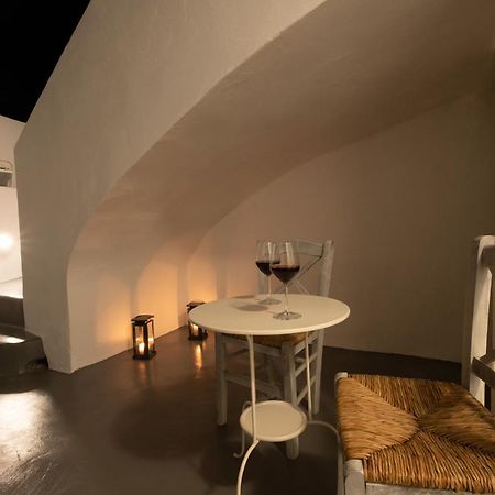 White Orchid Cave House & Studio Pyrgos Kallistis Luaran gambar